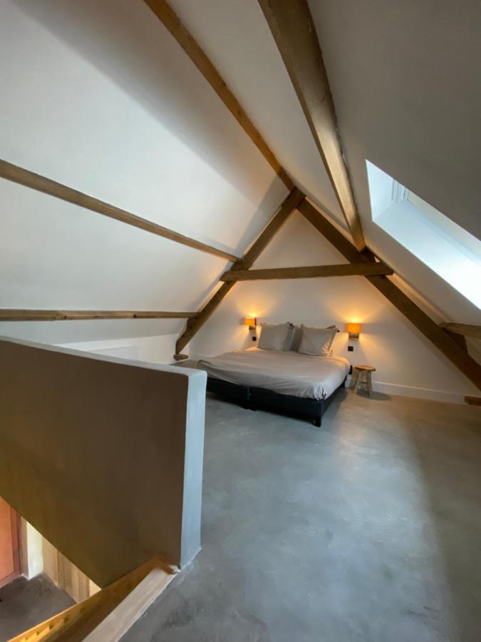 Bbrut Bed & Breakfast *